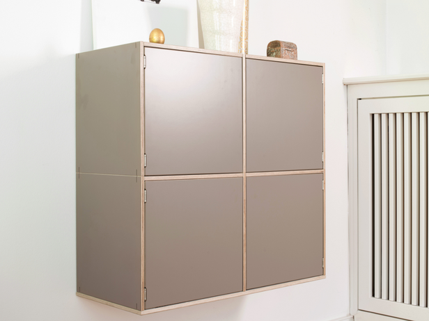 Ein Hängeschrank im Bauhausdesign, minimalistisch und erweiterbar - Langlebig und Nachhaltig