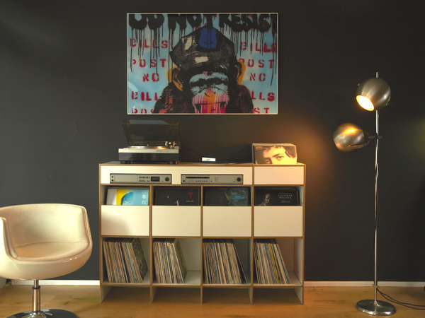 Hi Fi Regal Münster 01