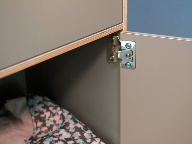 Hoch qualitative Regalsysteme individuell konfigurierbar aus Holz