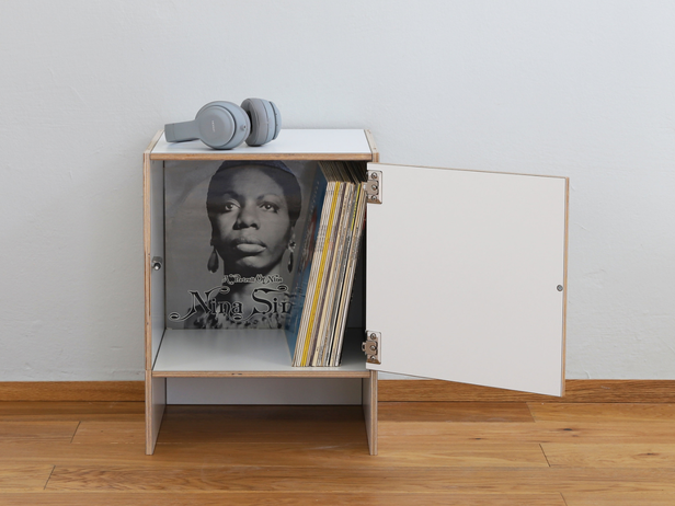 Sockelmodul mit Modul 36cm hoch und 38cm tief und Holztür